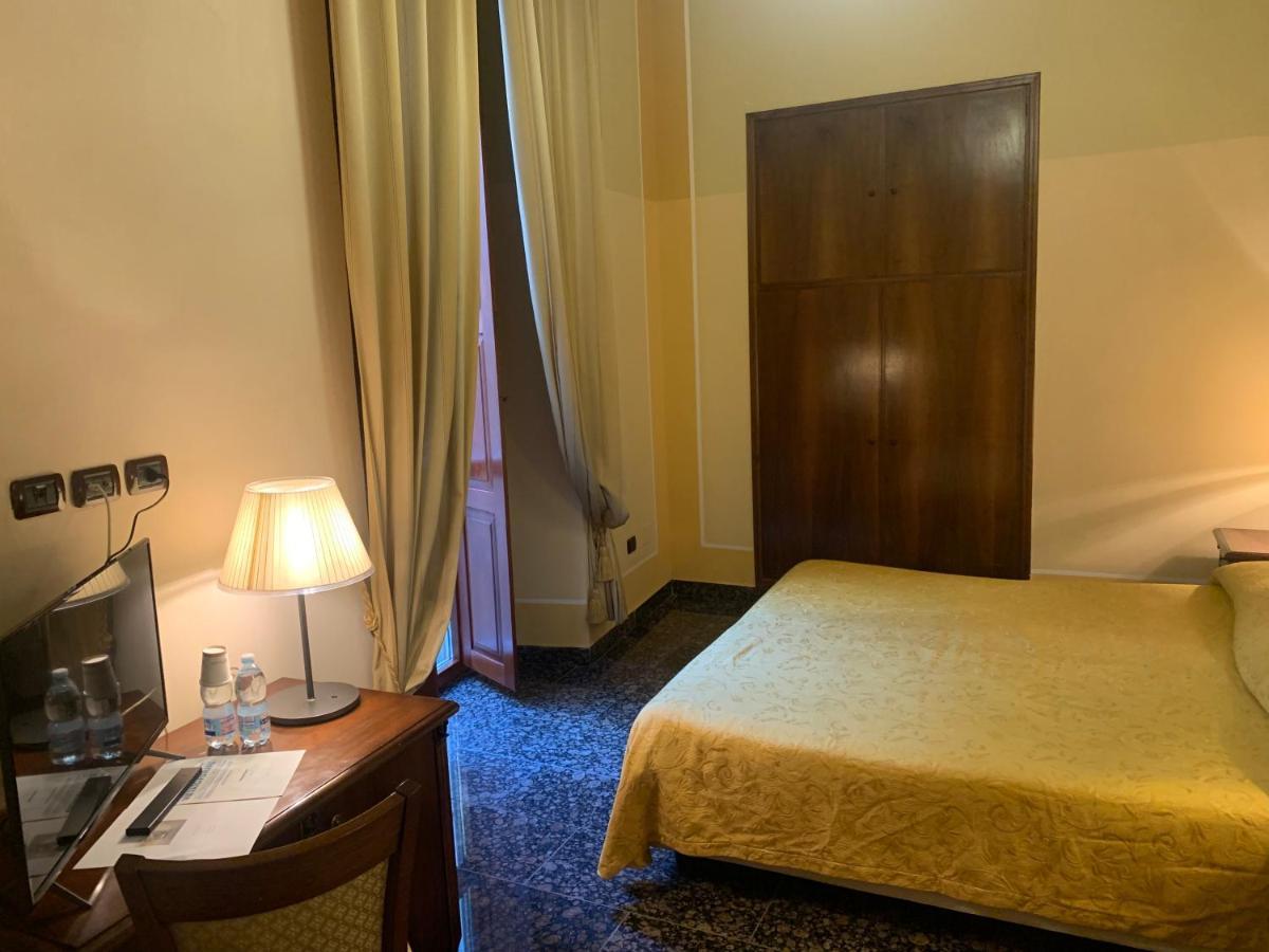 Bed & Breakfast Le Stanze Del Vicerè Boutique