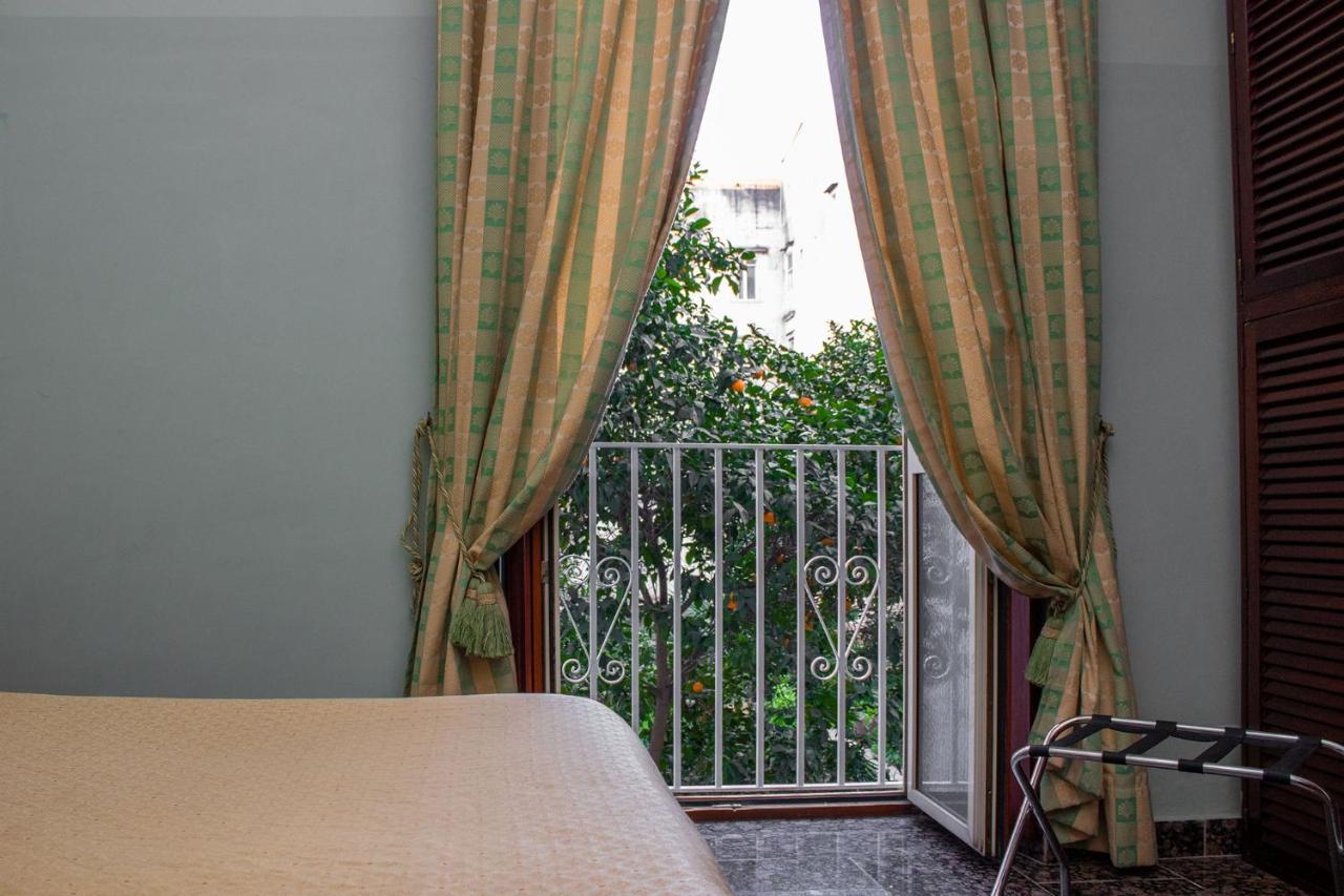 Bed & Breakfast Le Stanze Del Vicerè Boutique 3*