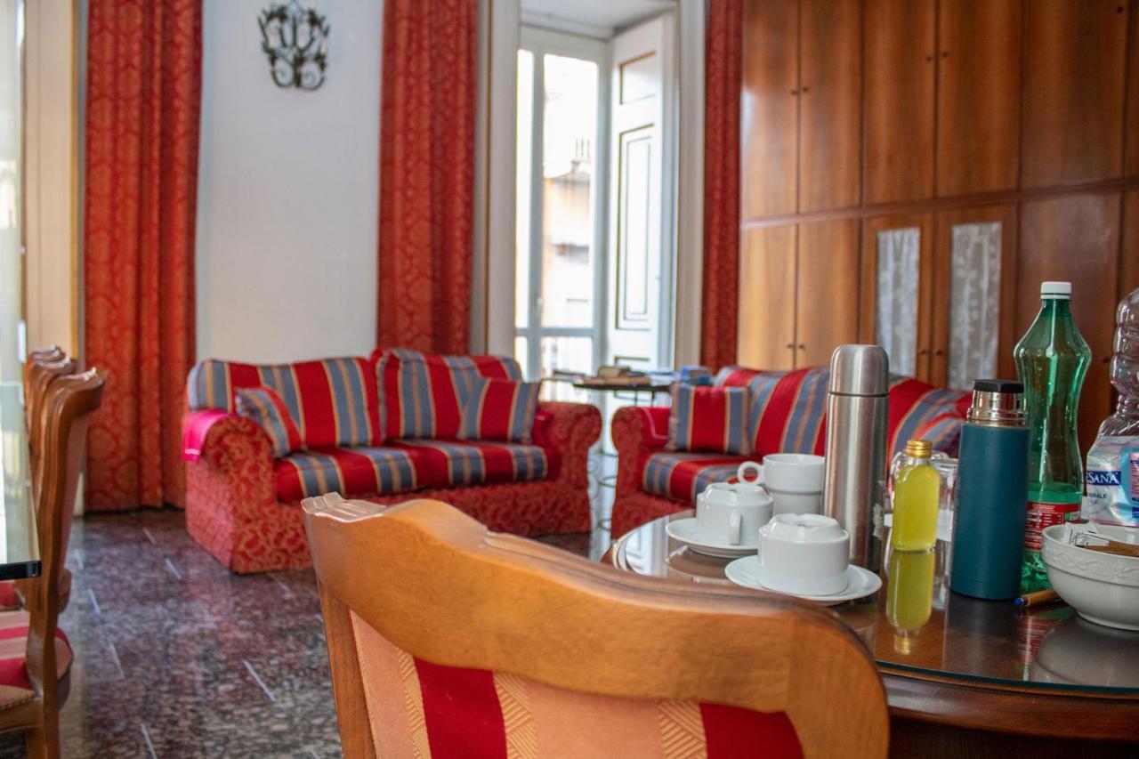 Bed & Breakfast Le Stanze Del Vicerè Boutique 3*