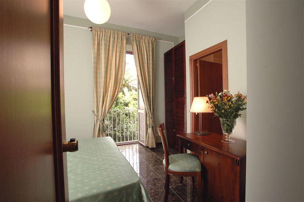 Le Stanze Del Vicerè Boutique